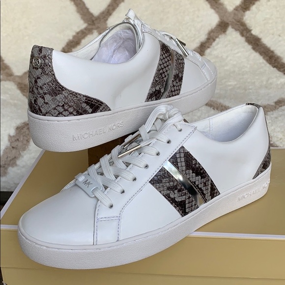 MICHAEL KORS CATELYN STRIPE LACE UP NAPPA PU PEARL - Picture 13 of 16